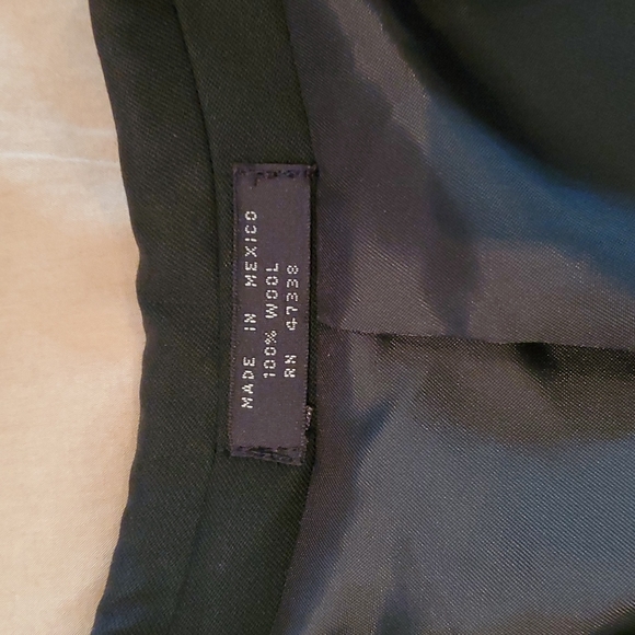 Wool Tux - Picture 10 of 14